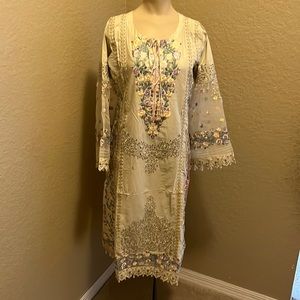 Beautiful shalwar Kameez.